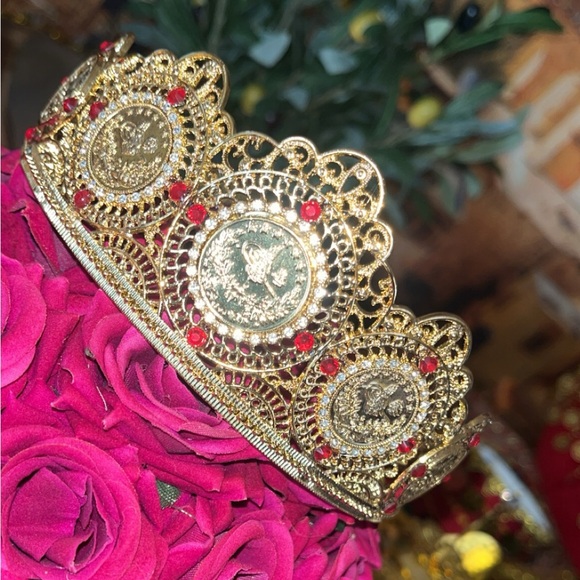 lira crown with crystals. - Picture 2 of 2